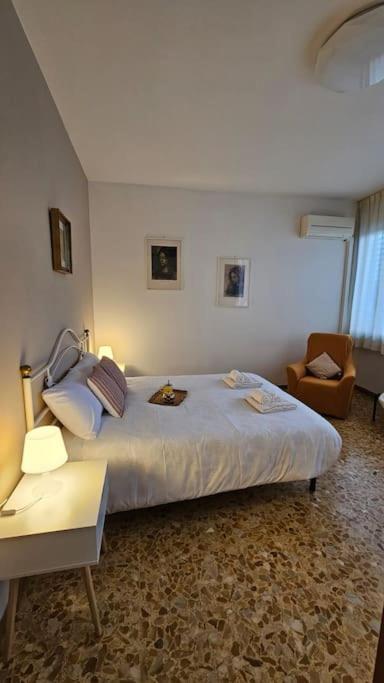 Monticelli Apt - 6 Posti Letto Firenze Eksteriør billede